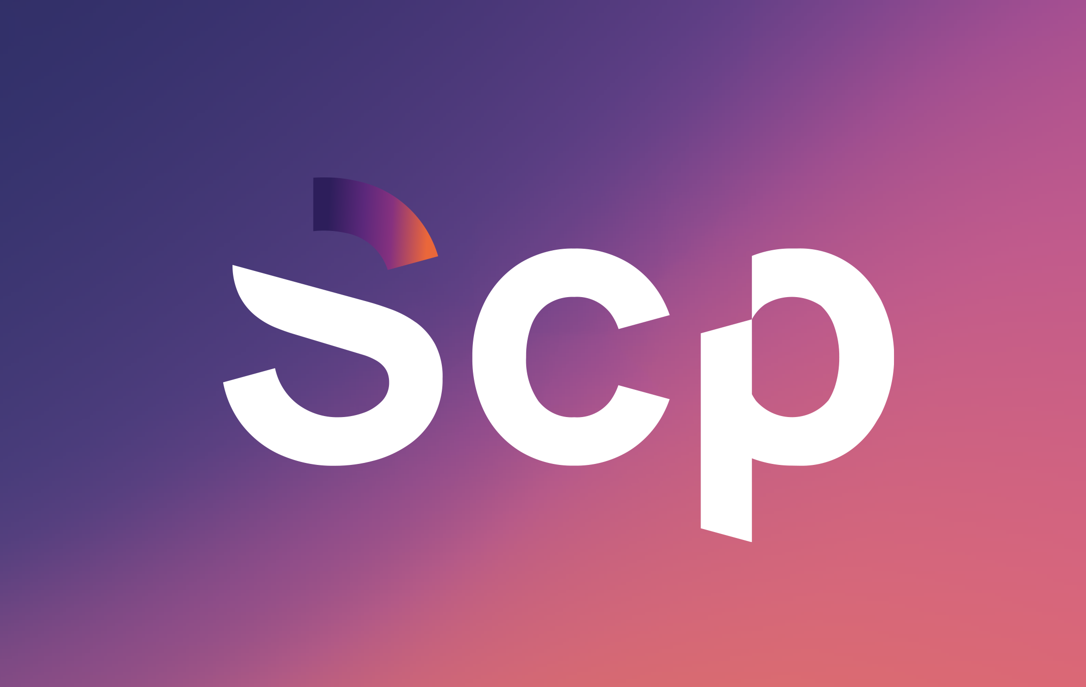 logo scp bianco con il gradiente viola, rosa e arancione di sfondo